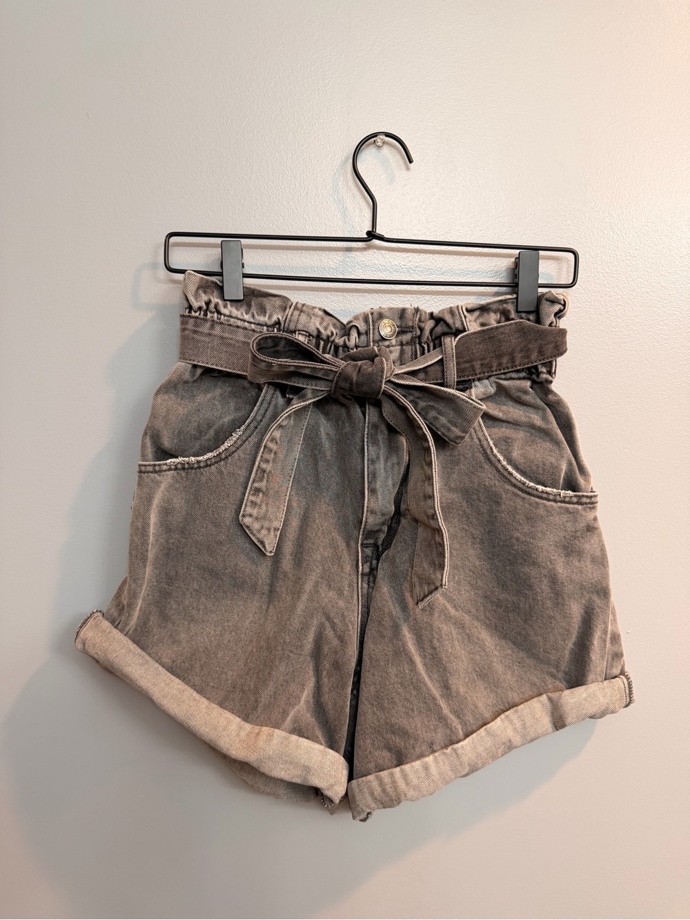 Vervet Washed Gray Paperbag Tie-Waist Denim Shorts